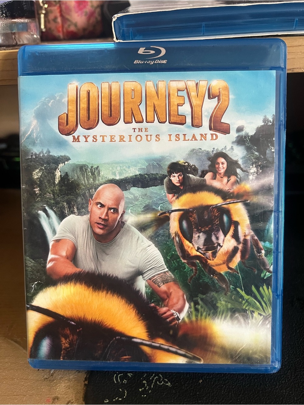 Warner Bros. Journey 2 The Mysterious Island Blu-ray - Blue, Yellow, Black